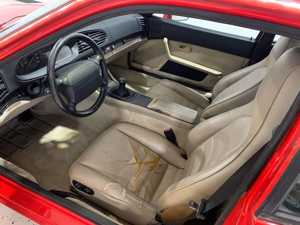 1988 Porsche 944 Turbo - Image 23 of 31
