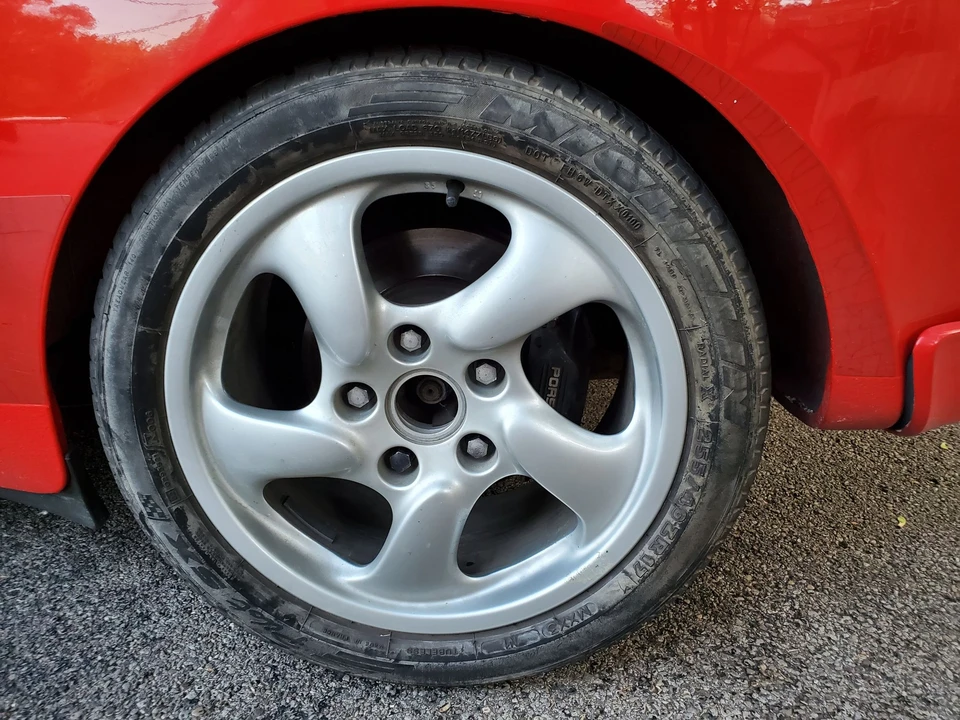 1988 Porsche 944 Turbo - Image 14 of 20