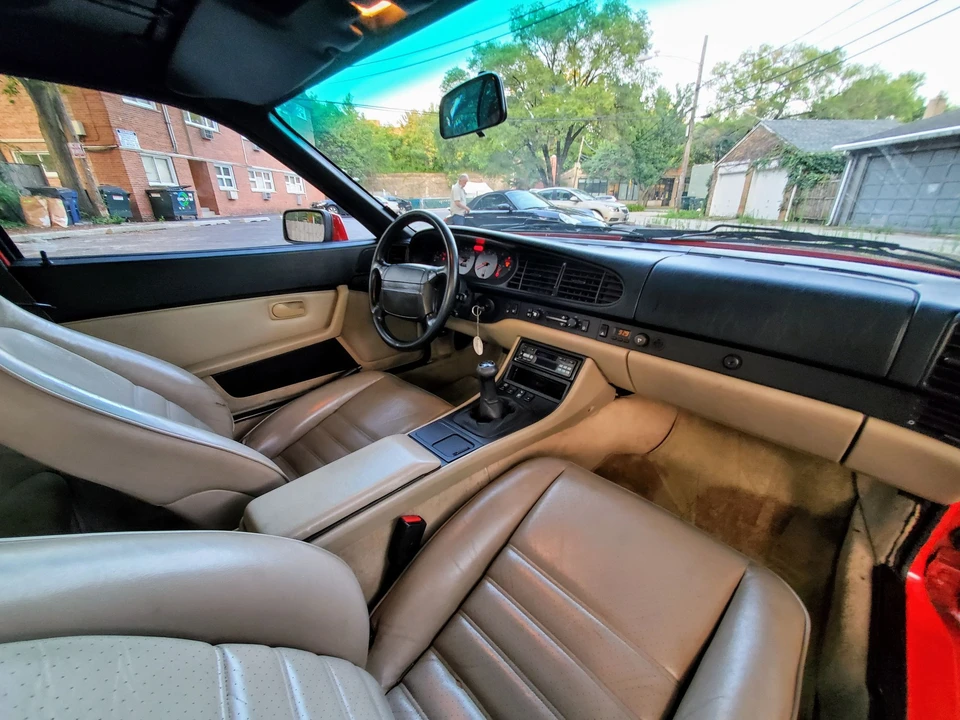 1988 Porsche 944 Turbo - Image 10 of 20