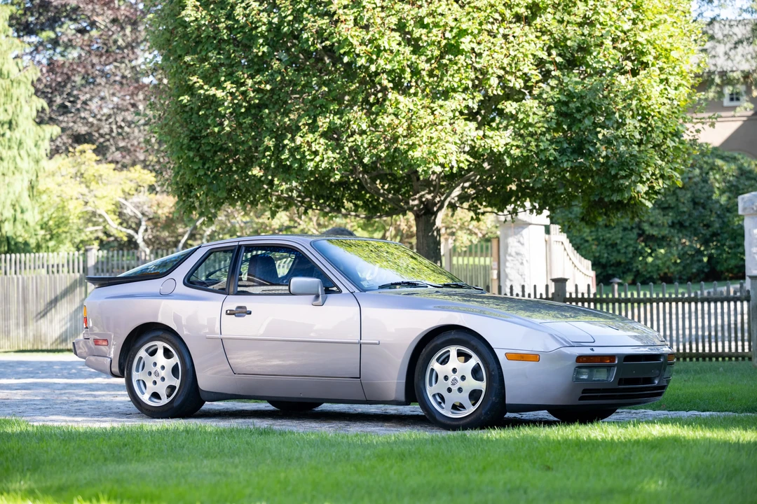 1988 Porsche 944 Turbo S - Image 15 of 31