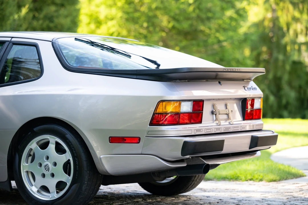 1988 Porsche 944 Turbo S - Image 22 of 31