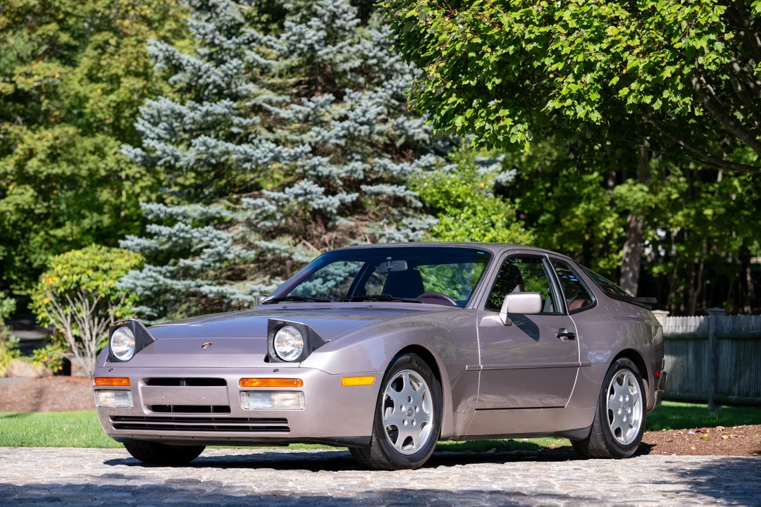 1988 Porsche 944 Turbo S - Image 9 of 31