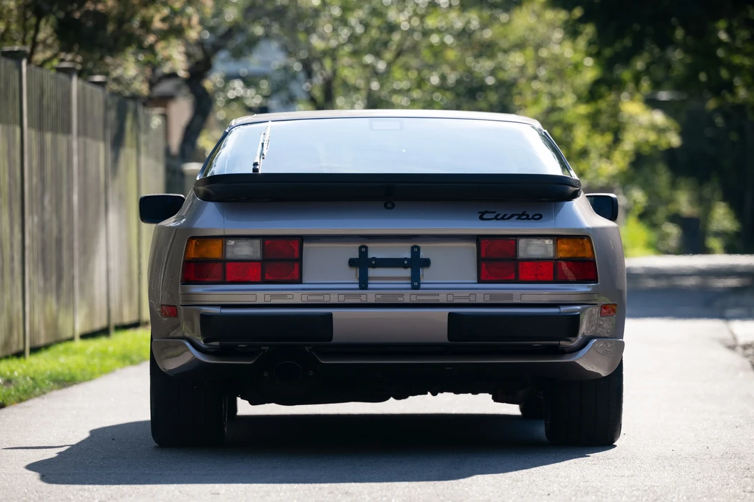 1988 Porsche 944 Turbo S - Image 6 of 31