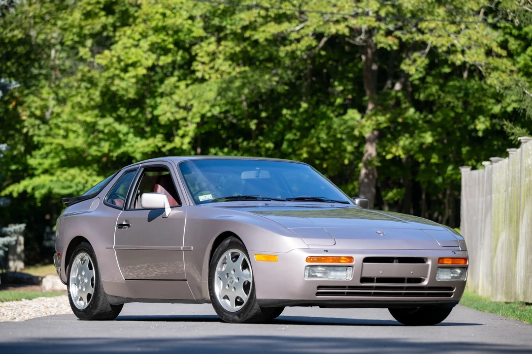 1988 Porsche 944 Turbo S - Image 3 of 31