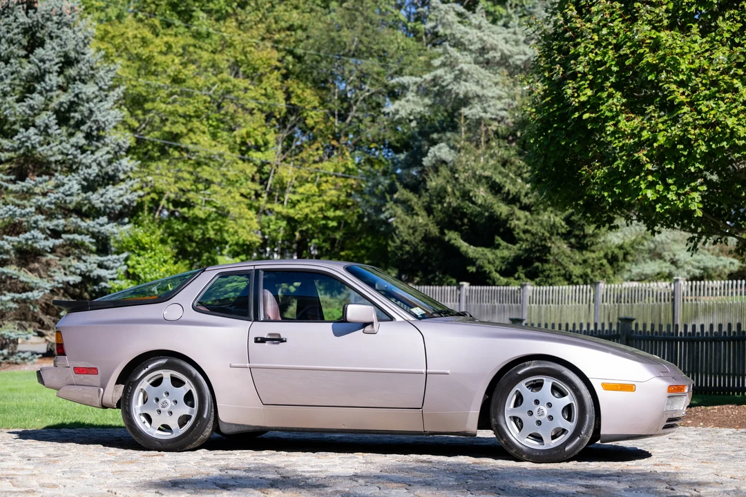 1988 Porsche 944 Turbo S - Image 4 of 31