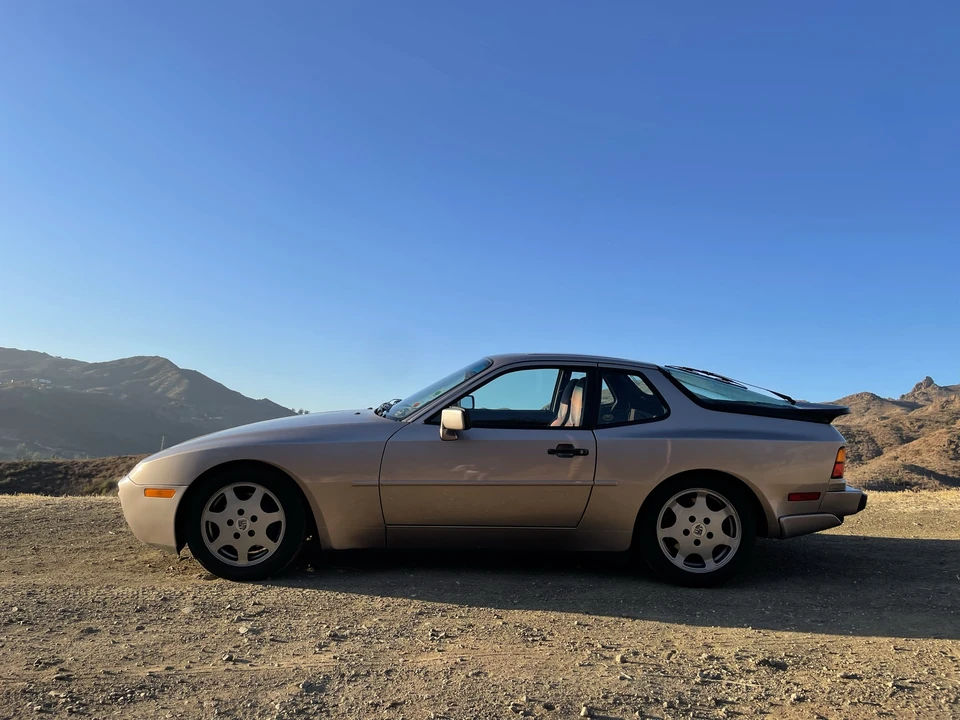 1988 Porsche 944 Turbo - Image 16 of 31