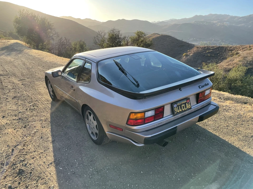 1988 Porsche 944 Turbo - Image 21 of 31