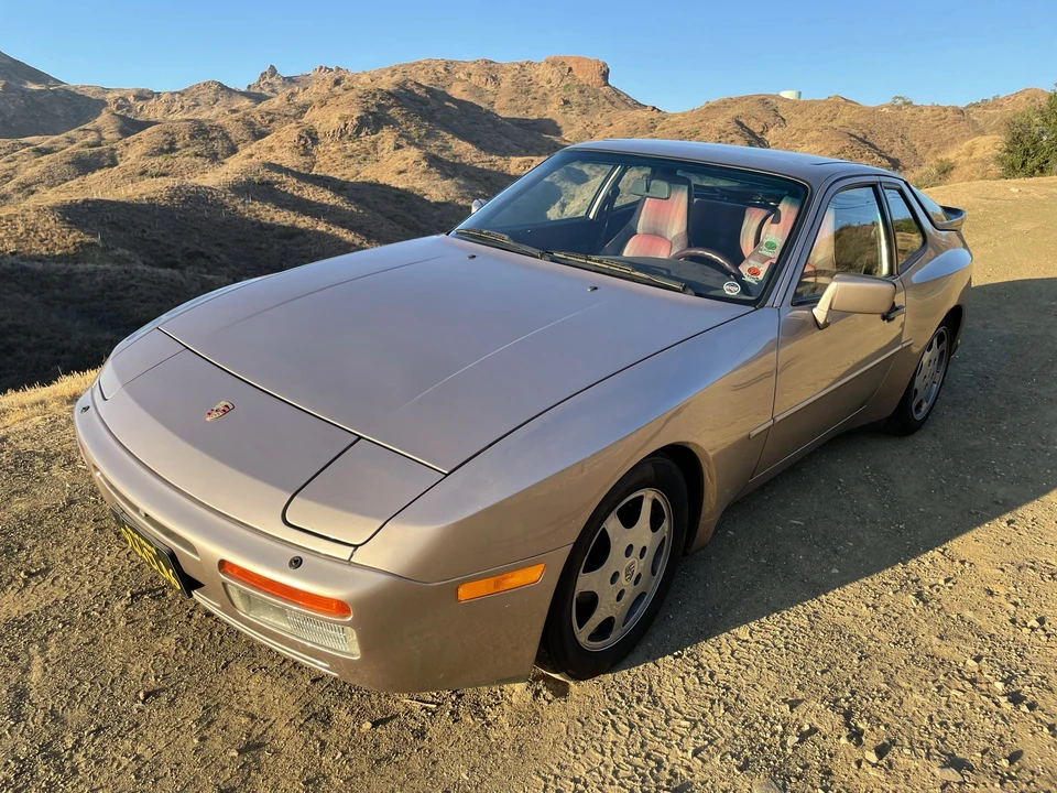 1988 Porsche 944 Turbo - Image 13 of 31