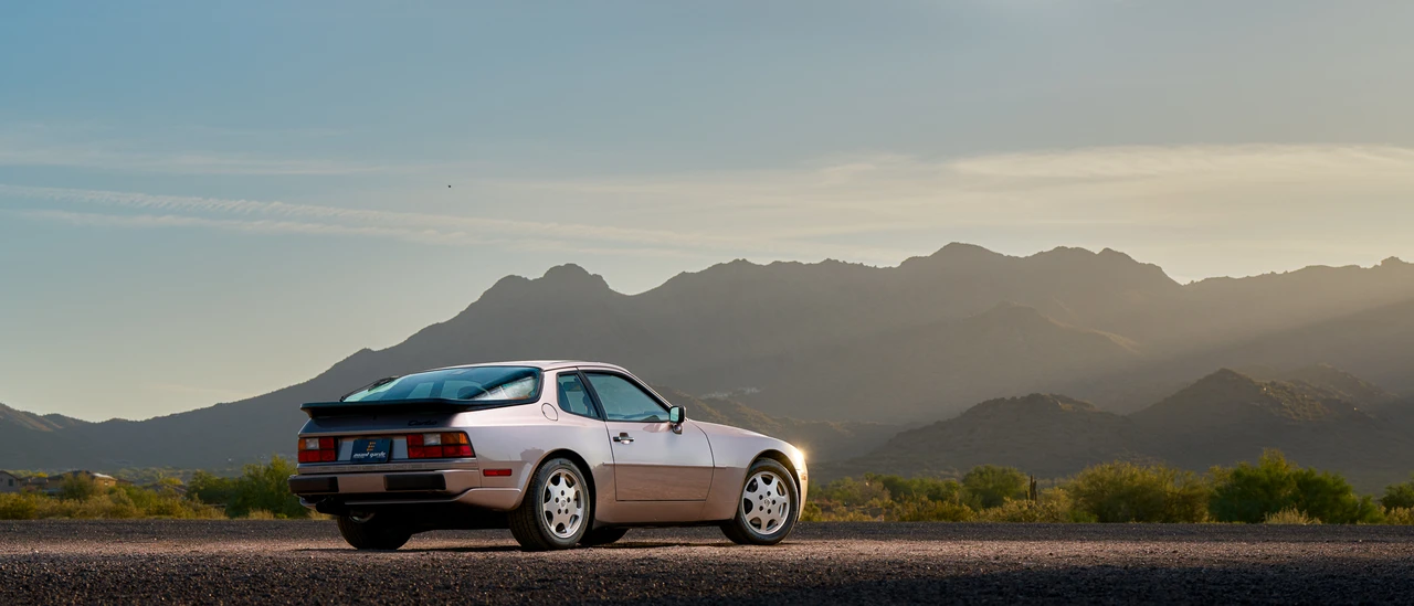 1988 Porsche 944 Turbo - Image 13 of 31