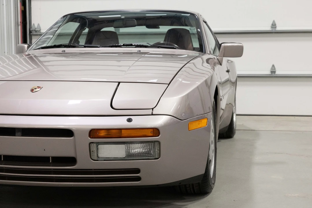 1988 Porsche 944 Turbo - Image 20 of 31