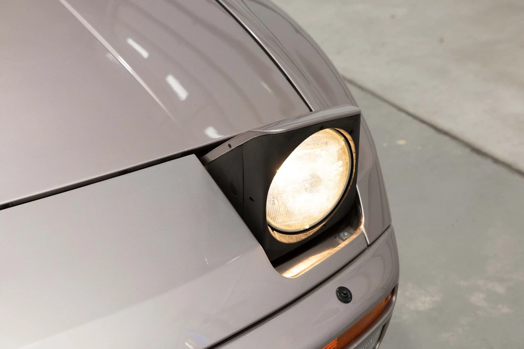 1988 Porsche 944 Turbo - Image 25 of 31
