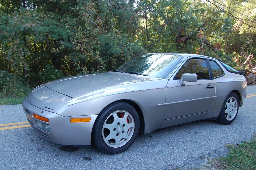 1988 Porsche 944 Turbo - Image 3 of 31