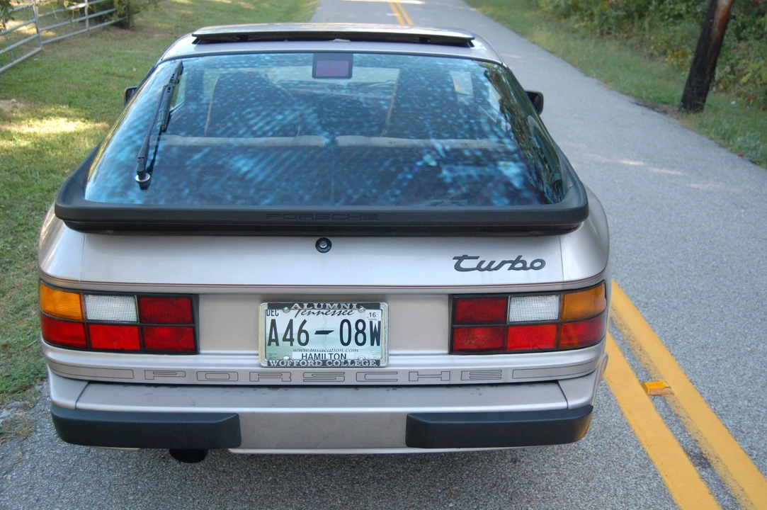 1988 Porsche 944 Turbo - Image 19 of 31