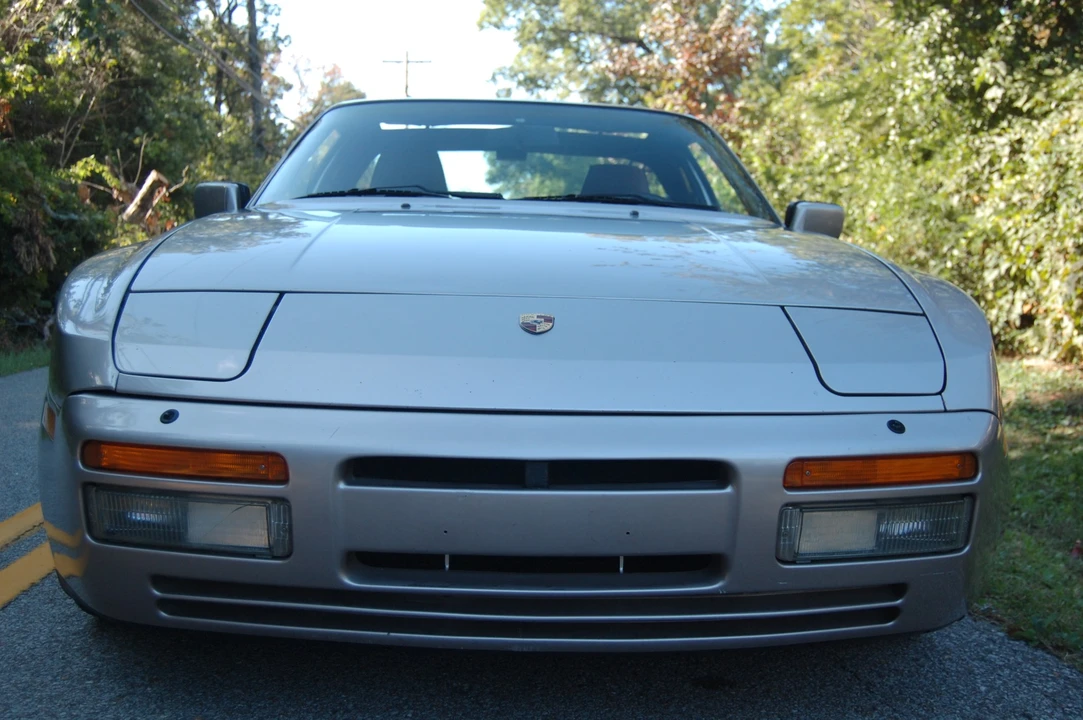 1988 Porsche 944 Turbo - Image 24 of 31