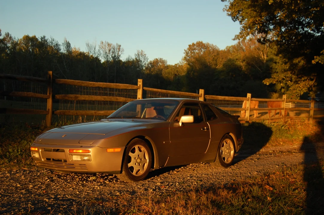 1988 Porsche 944 Turbo - Image 28 of 31