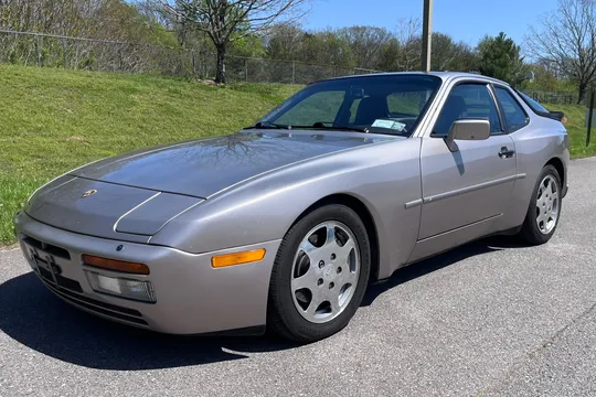 1988 Porsche 944 Turbo S