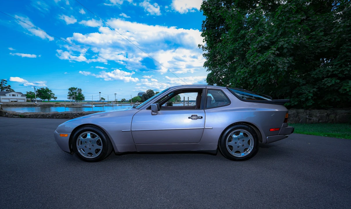 1988 Porsche 944 Turbo - Image 4 of 31