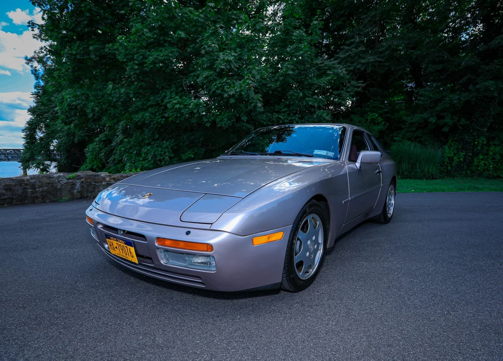 1988 Porsche 944 Turbo - Image 2 of 31