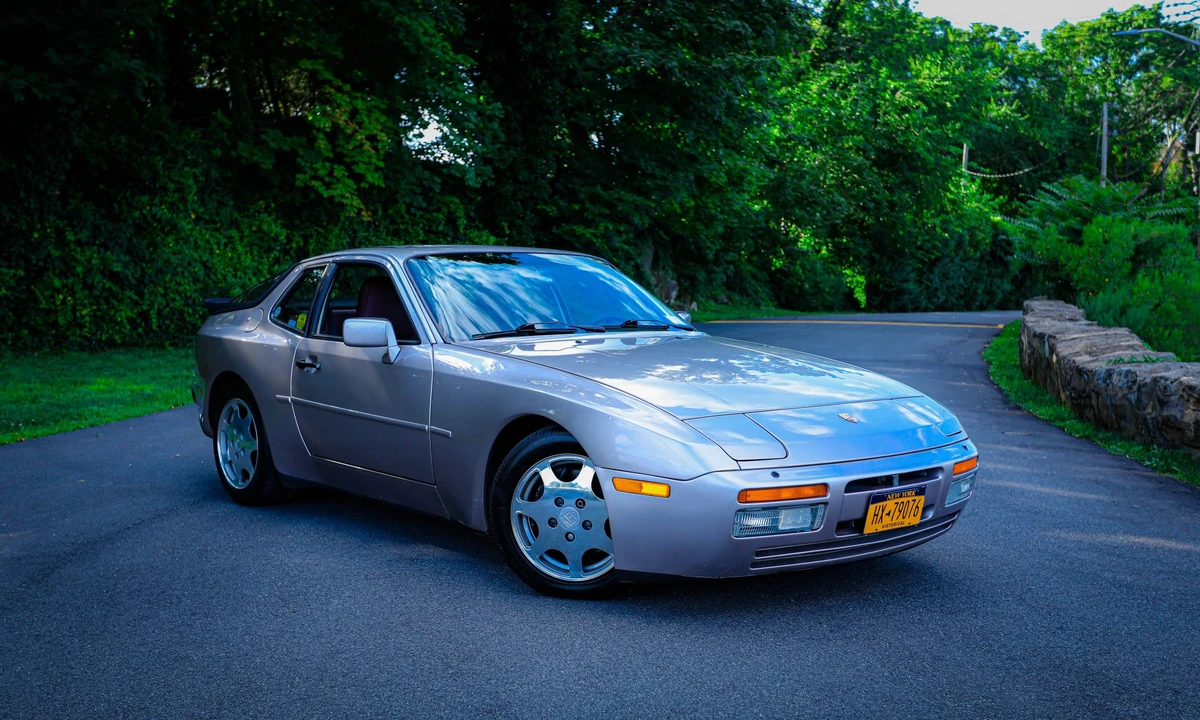 1988 Porsche 944 Turbo - Image 15 of 31