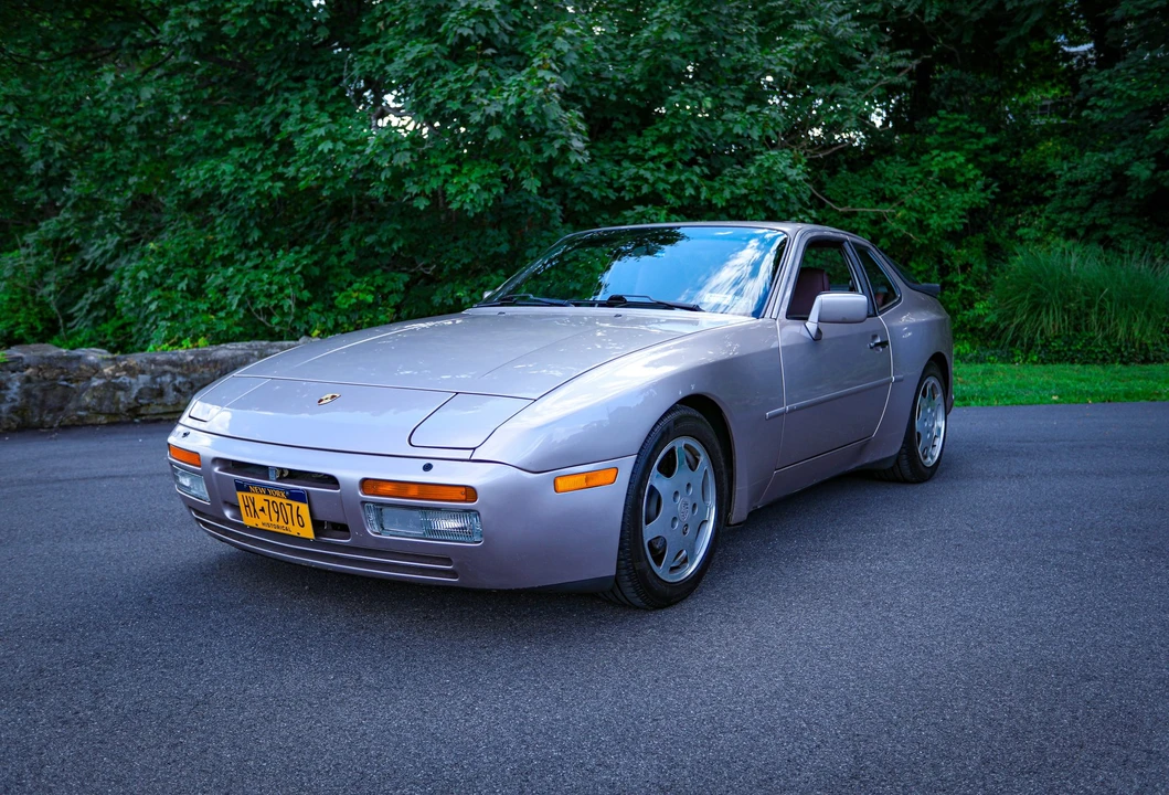 1988 Porsche 944 Turbo - Image 3 of 31