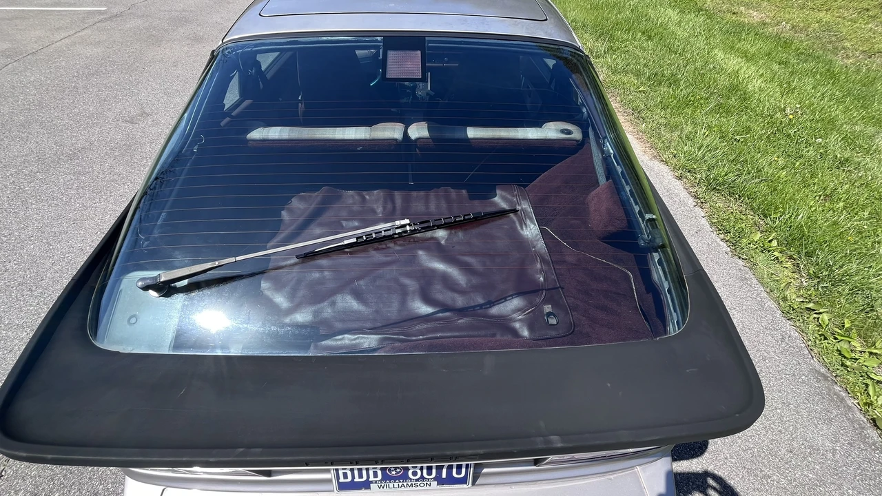 1988 Porsche 944 Turbo - Image 19 of 31
