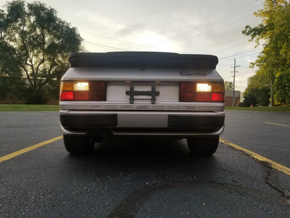 1988 Porsche 944 Turbo - Image 11 of 31