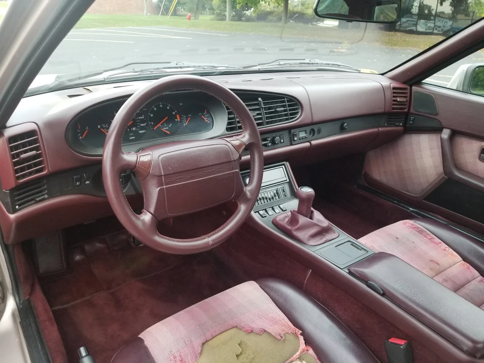 1988 Porsche 944 Turbo - Image 27 of 31