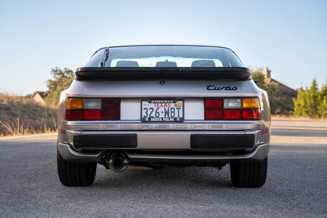 1988 Porsche 944 Turbo - Image 11 of 31