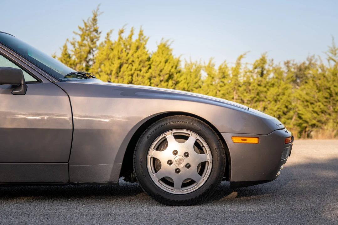 1988 Porsche 944 Turbo - Image 24 of 31