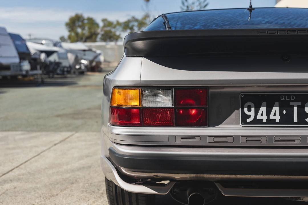 1988 Porsche 944 Turbo - Image 27 of 31