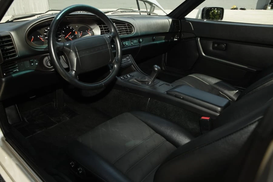 1988 Porsche 944 Turbo - Image 4 of 8