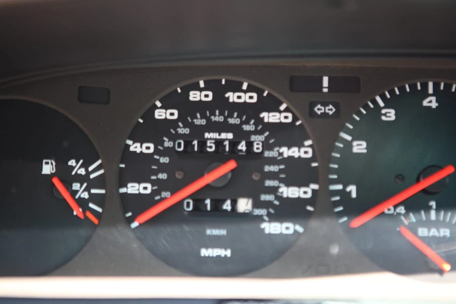 1988 Porsche 944 Turbo - Image 5 of 8