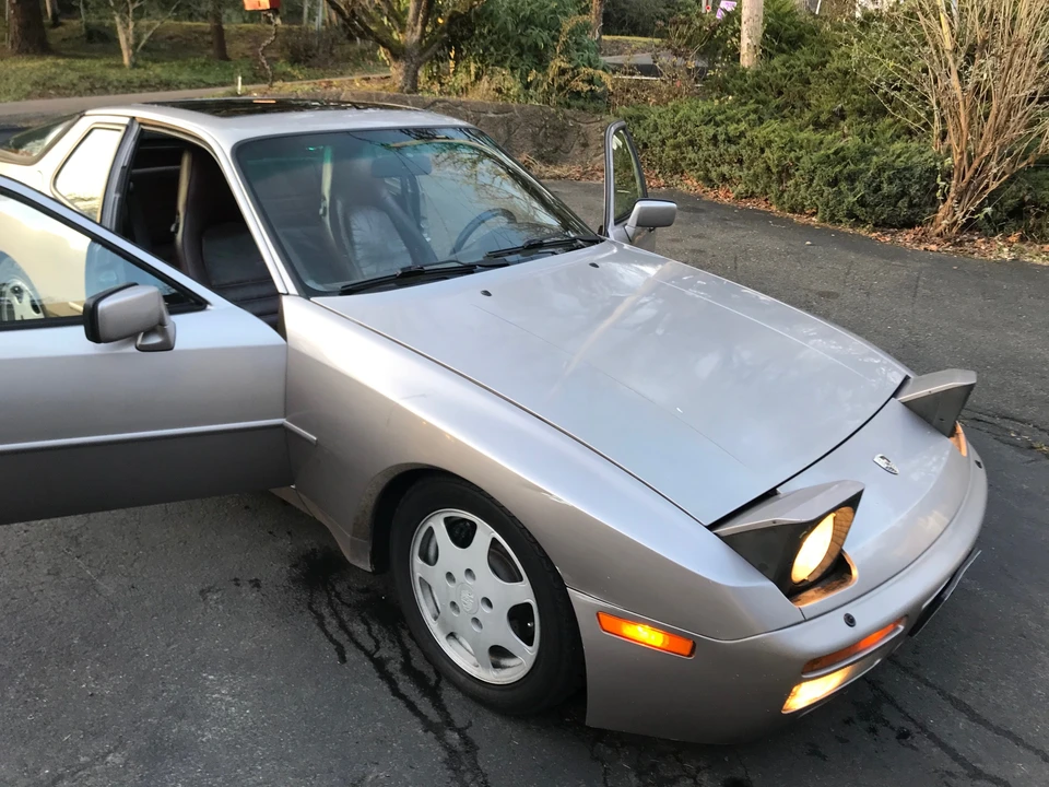 1988 Porsche 944 Turbo - Image 15 of 31