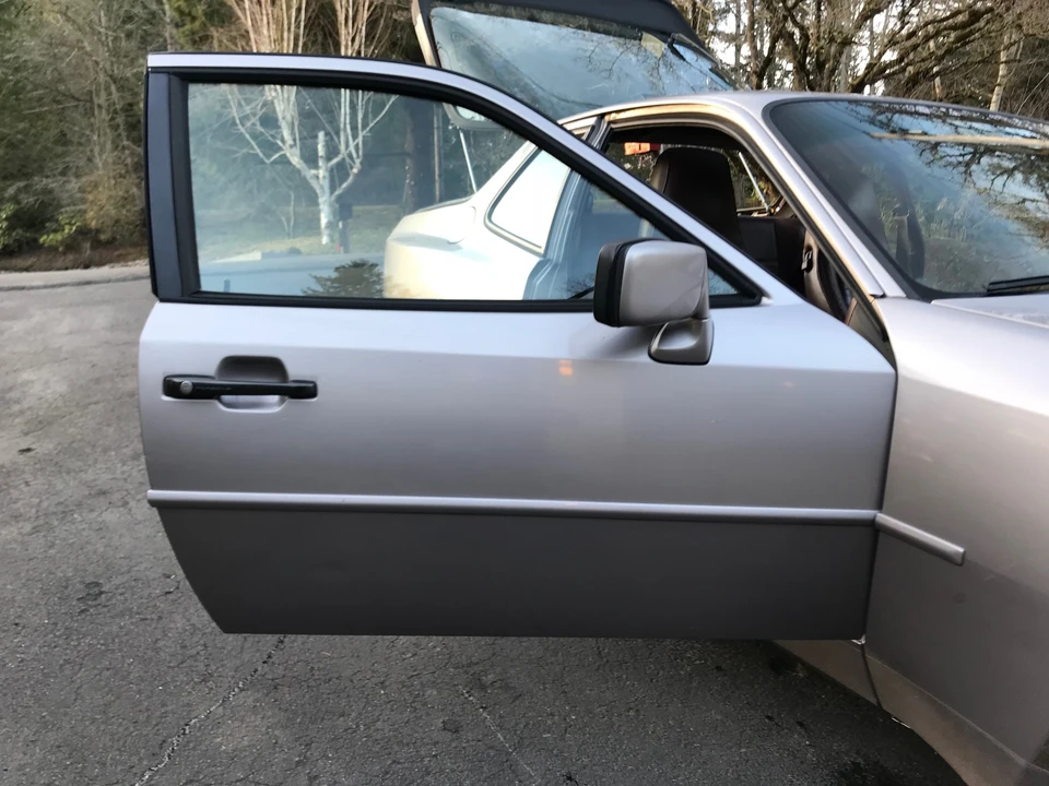 1988 Porsche 944 Turbo - Image 27 of 31