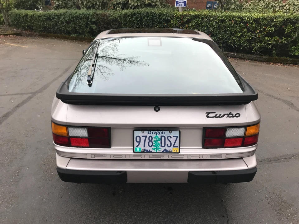 1988 Porsche 944 Turbo - Image 11 of 31