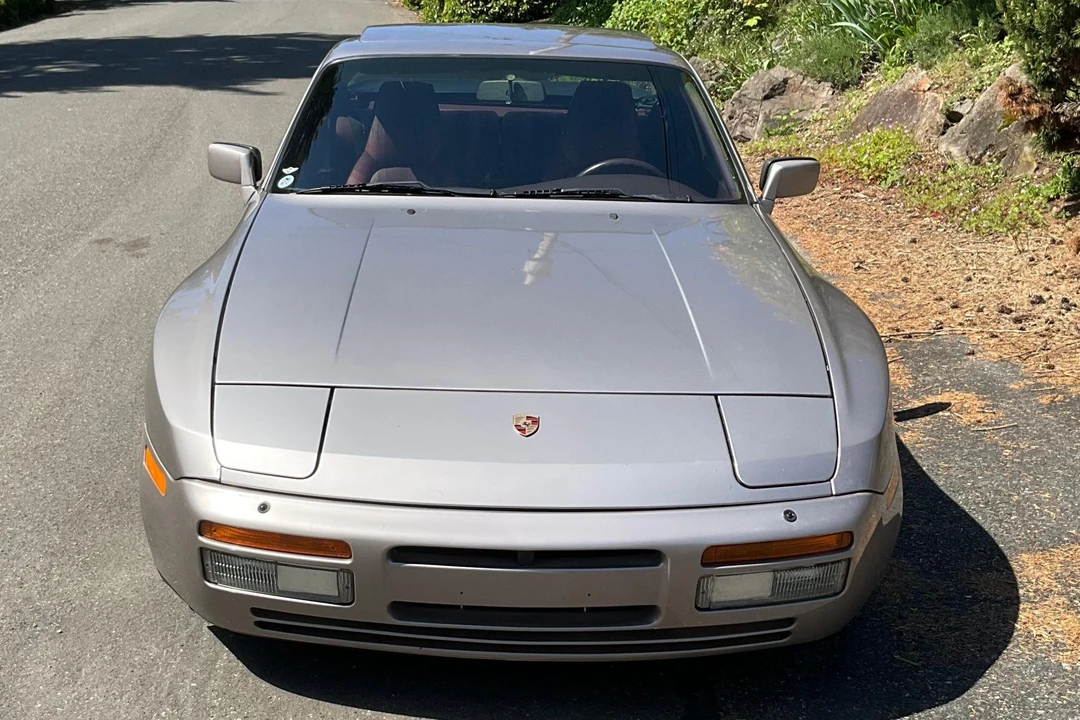 1988 Porsche 944 Turbo - Image 2 of 31