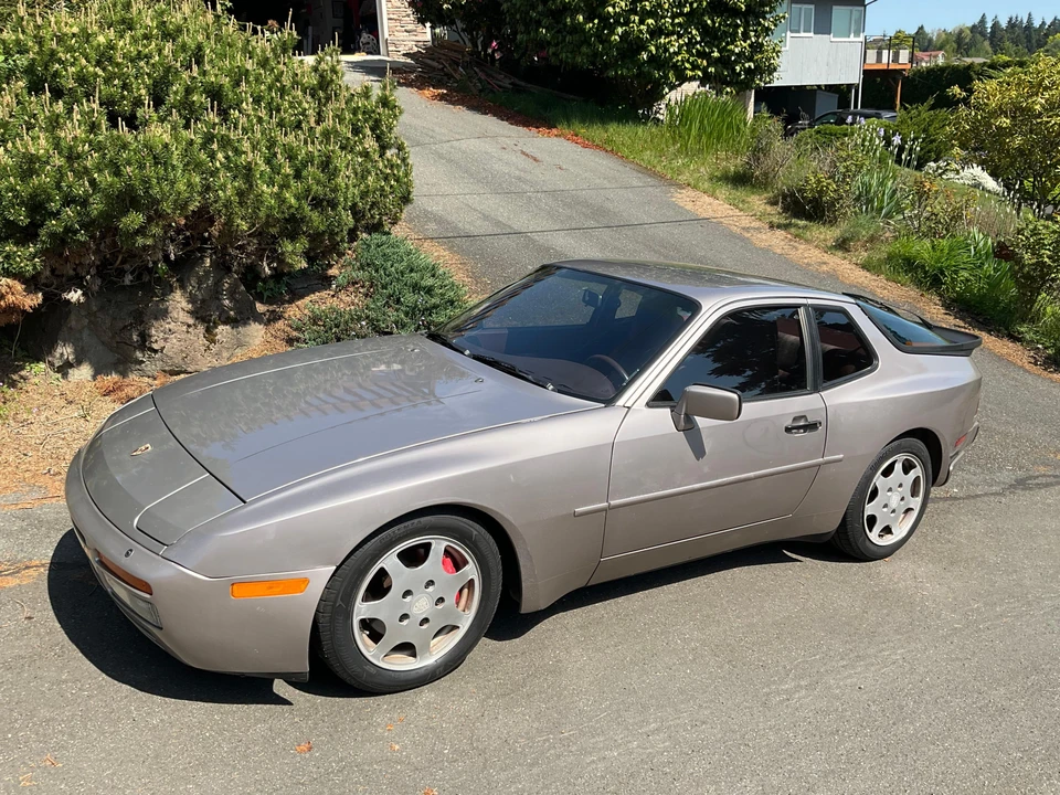 1988 Porsche 944 Turbo - Image 10 of 31