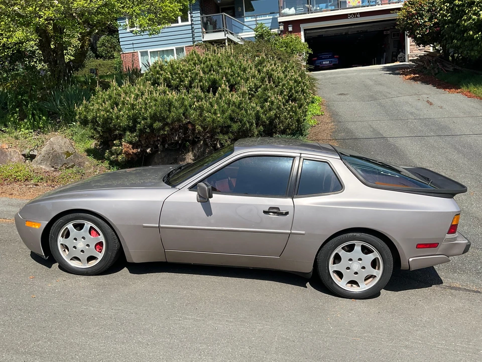 1988 Porsche 944 Turbo - Image 11 of 31