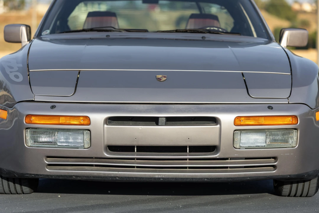 1988 Porsche 944 Turbo - Image 11 of 31
