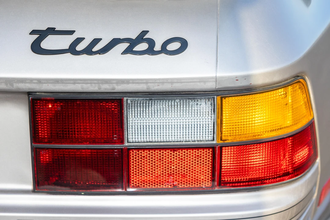 1988 Porsche 944 Turbo - Image 20 of 31