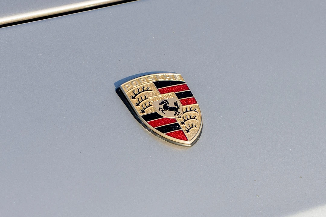 1988 Porsche 944 Turbo - Image 12 of 31