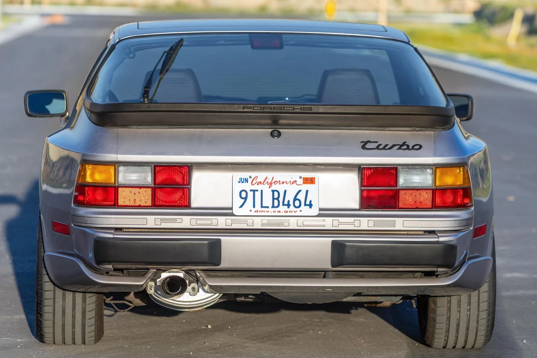 1988 Porsche 944 Turbo - Image 5 of 31