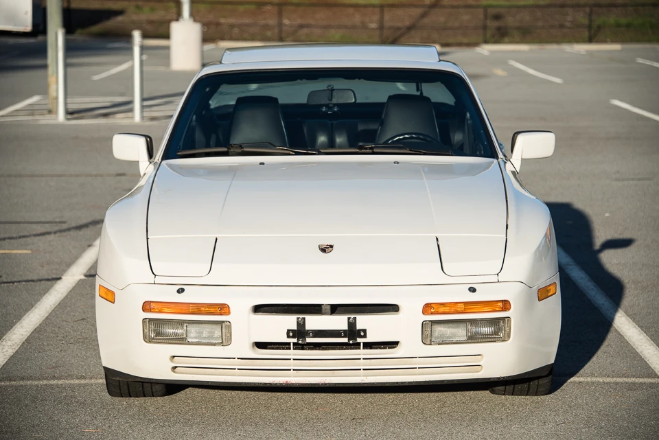 1988 Porsche 944 Turbo - Image 2 of 31