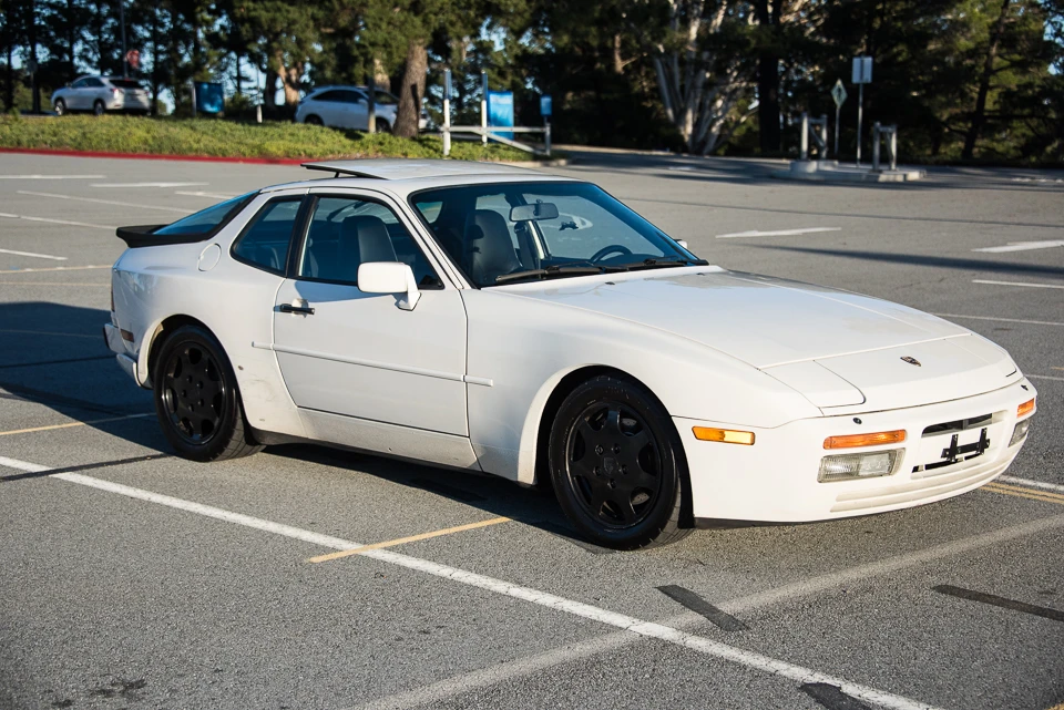 1988 Porsche 944 Turbo - Image 13 of 31