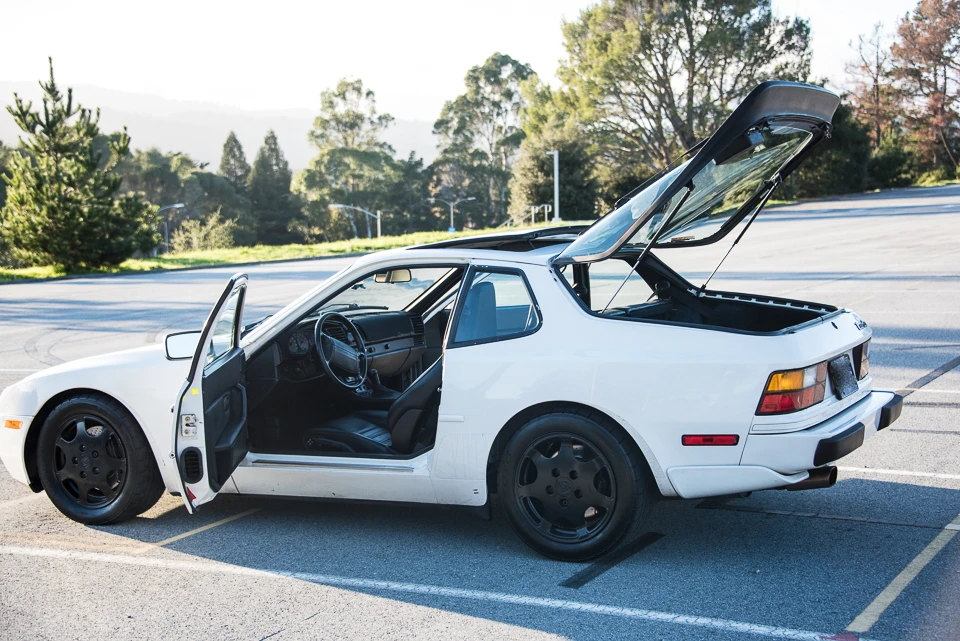 1988 Porsche 944 Turbo - Image 15 of 31