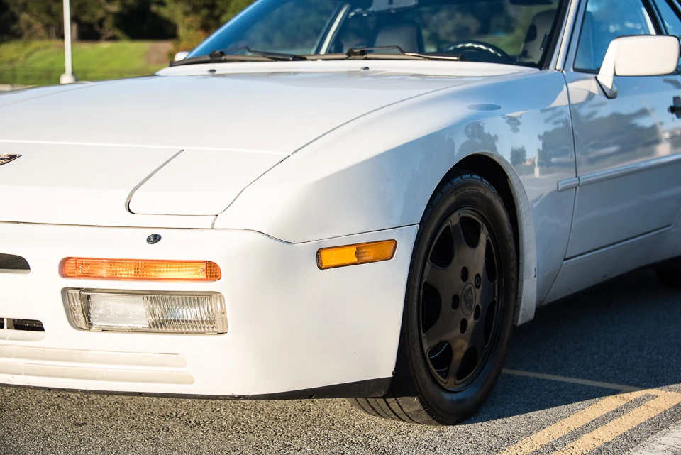 1988 Porsche 944 Turbo - Image 24 of 31