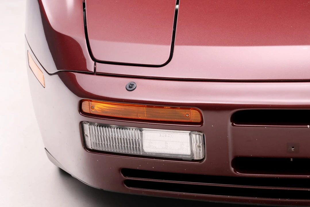 1988 Porsche 944 Turbo - Image 19 of 31