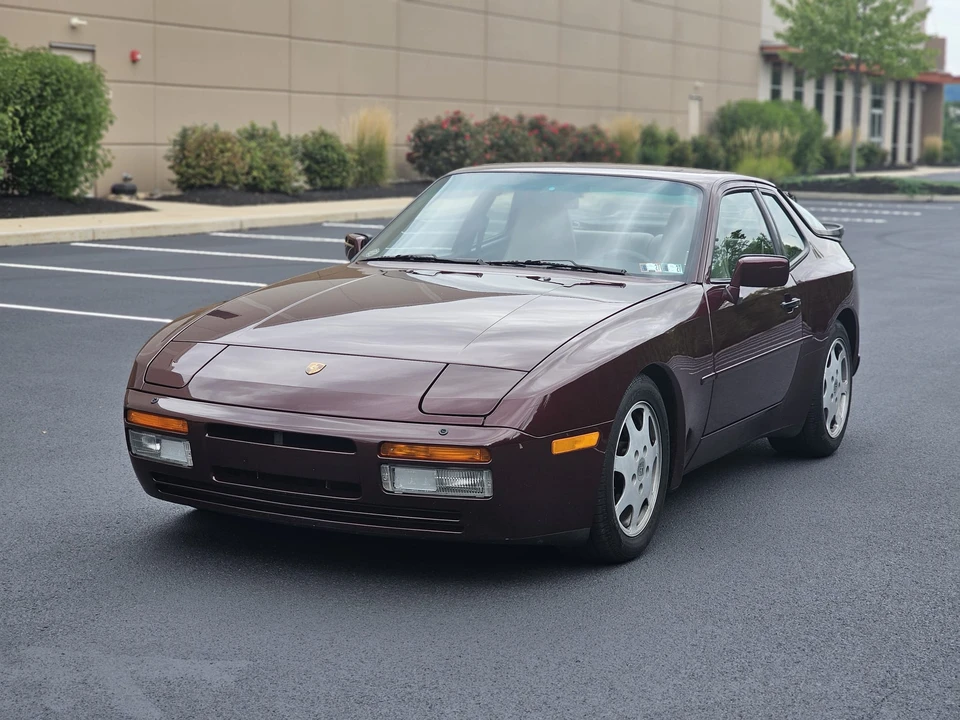 1988 Porsche 944 Turbo S - Image 5 of 31