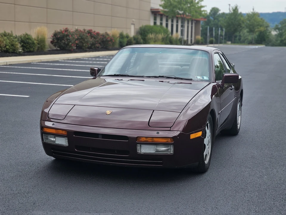 1988 Porsche 944 Turbo S - Image 4 of 31