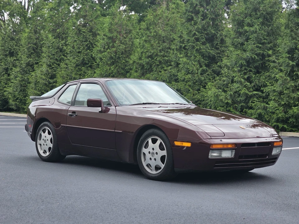 1988 Porsche 944 Turbo S - Image 20 of 31